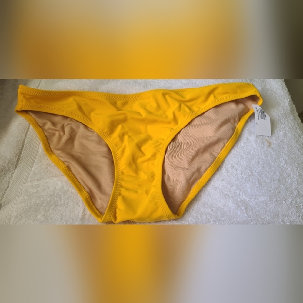 New w/tags Old Navy Bikini Bottoms